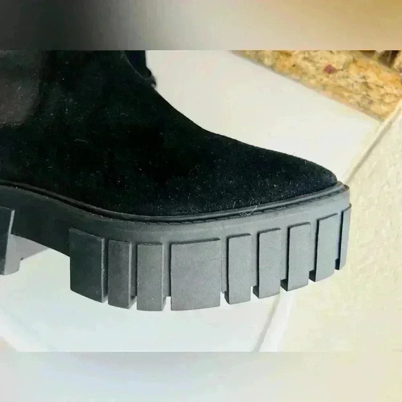 Karl Lagerfeld Paris Women's Reign Ankle Boot size 9.5 NEW - Picture 7 of 14